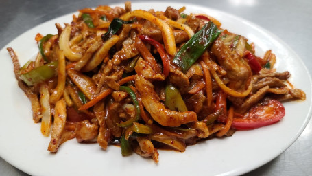 K13. Spicy Garlic And Pork Stir Fry (Mae Un Ma Nul Pork)