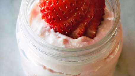 (O) Strawberry Greek Yogurt