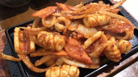 D04. Stir-Fried Spicy Squid