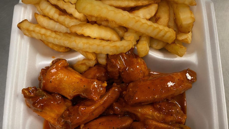 Wing French Fries (Medium Size Party Wing) (8 Pieces)