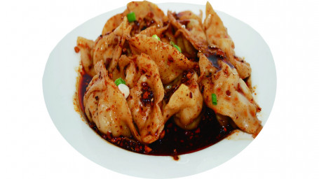 Pork Dumpling With House Spicy Chilli Oil (10 Pieces)