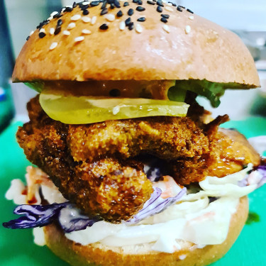 Nashville Chicken burger Chips