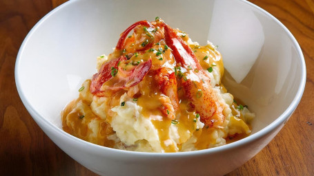 Garlic Mashed Potatoes With Lobster