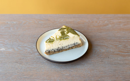 Matcha Marble Cheesecake