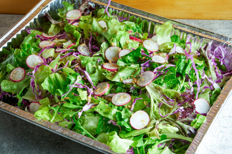 Chicken Salad Served With 1/4 Chicken Jī Ròu Shā Lǜ Pèi Zhāo Pái Mì Lǔ Kǎo Jī