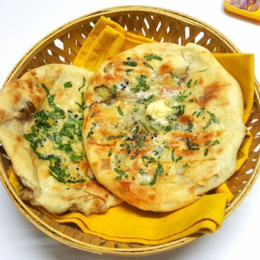 Filled Masala Kulcha