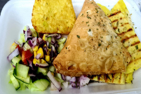 Breakfast Parata Meal(Parata, Samosa, Tea, Hash Browns And Beans