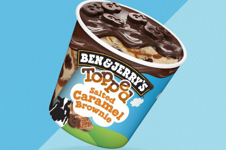 Înghețată Brownie Cu Caramel Sărat Cu Vârf De La Ben Jerry 438 Ml