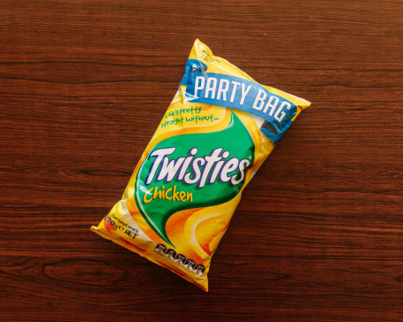 Twisties Chicken Party Bag (270G)