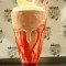 Milk Shake De Morango Com Chantininho