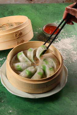 Steamed Prawn And Chive Dumplings (8 Pieces)