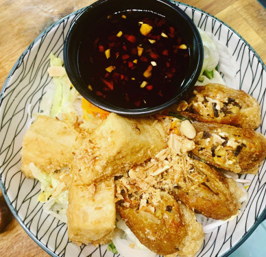 Vegetarian Spring Roll Tofu Vermicelli Salad Mixed