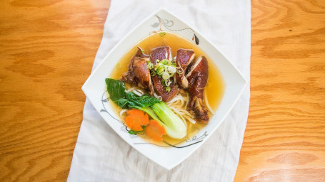 Hn3 Chicken Leg Noodle Soup