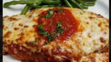 Chicken Parmesan With Tomato Sauce