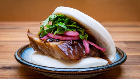 2 Crispy Pork Belly Buns