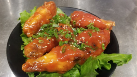 Yuki Sushi Hot Wings