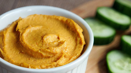 Chipotle Red Pepper Hummus