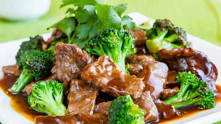 72. Beef With Broccoli