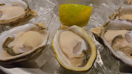 Fresh Oyster On Half Shell (1 Dz)