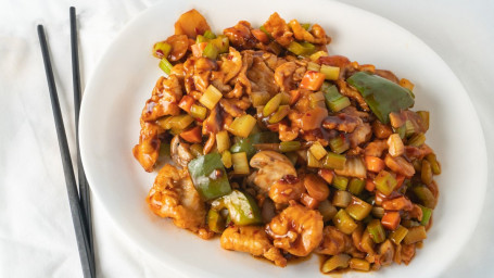 L6. Kung Pao Chicken Gōng Bǎo Jī Dīng