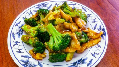 88. Pollo Con Broccoli