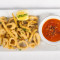 Calamaretti E Zucchine Fritti Con Pomodoro Piccante