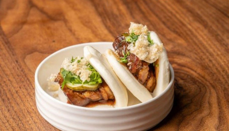 Peking Smoked Pork Belly Bao Buns