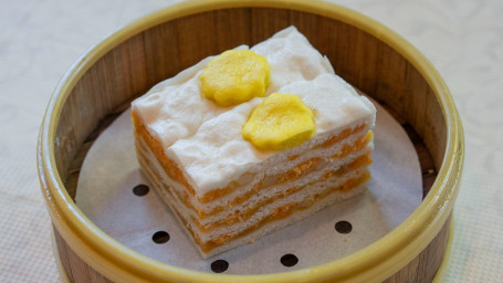 Salted Egg Yolk Thousand Layer Cake Qiān Céng Gāo