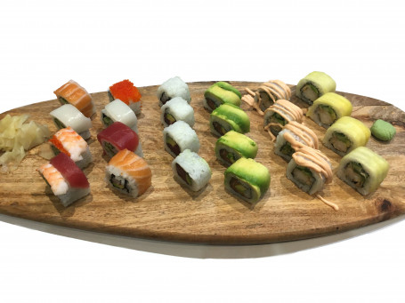 Mr Tenkaichi Favourite Sushi Platter 24 Piece
