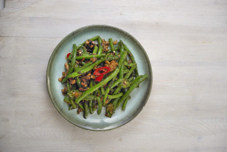 29. Green Beans And Okra Wok Fried With Chicken Mince