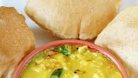 Aloo Poori (2Pc)