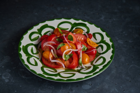 House Tomato Salad Zhāo Pái Fān Jiā Shā Lǜ (V)