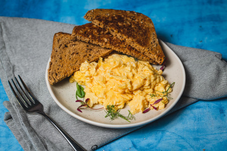 Scrambled Eggs And Sourdough Toast (V