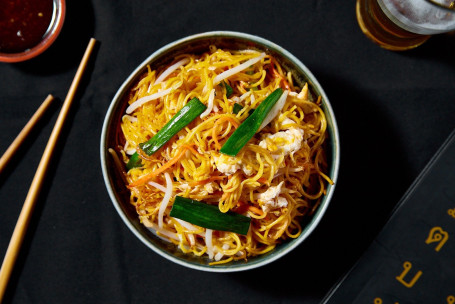 Thai Square Noodles (Stir-Fried Plain Noodles)