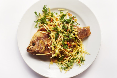 Crispy Whole Seabream With Green Mango Salad (Cá Seabream Mắm Xoài)