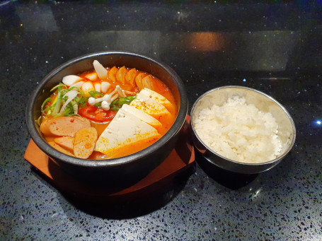 Korean Army Stew With Rice(Spicy)(Bu-Dae Jji-Gae)