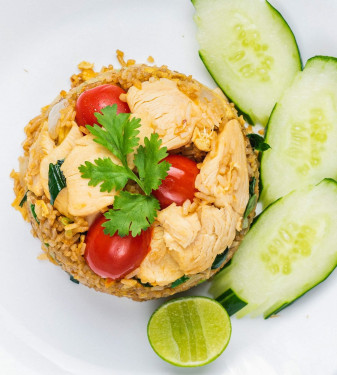 Fried Rice With Chicken Tài Shì Chǎo Fàn Pèi Jī Ròu