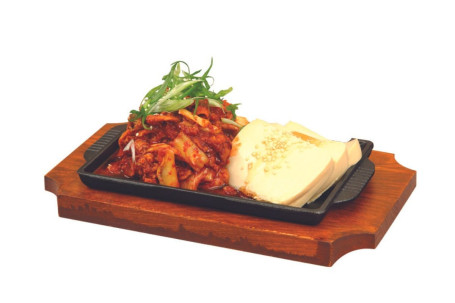 Kimchi Pork Tofu Chul Pan Comes With Rice Pào Cài Zhū Ròu Dòu Fǔ Tiě Bǎn Shāo Pèi Fàn