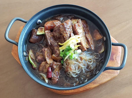 Chulpan Pork Rib Stew Comes With Rice Hán Shì Dùn Pái Gǔ Pèi Fàn