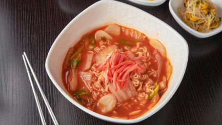 M2 Pào Cài Lā Miàn Kimchi Ramyeon