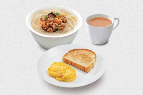 jiā xiāng yín zhēn fěn． pèi shí pǐn、 duō shì、 chá fēi silver pin noodle in soup． w food． w toast． w tea or coffee