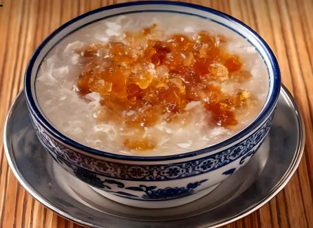 Táo Jiāo Fǔ Zhú Mǎ Tí Lù Water Chestnut Sweet Soup With Peach Gum