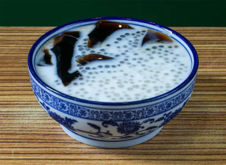 Xiān Cǎo Dòng Xī Mǐ Lù Sago In Coconut Milk With Grass Jelly