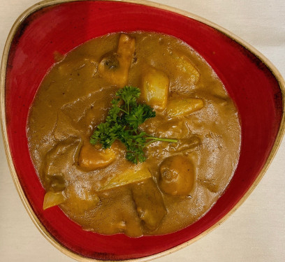 Typical Chinese Duck Curry Diǎn Xíng De Zhōng Guó Kā Lí Yā
