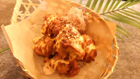 Volcano Fried Chicken Huǒ Shān Zhà Jī