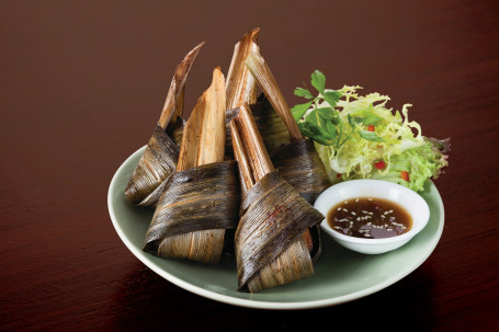 Chicken In Pandan Leaves Bān Lán Yè Nèn Jī Juǎn (3Pc)