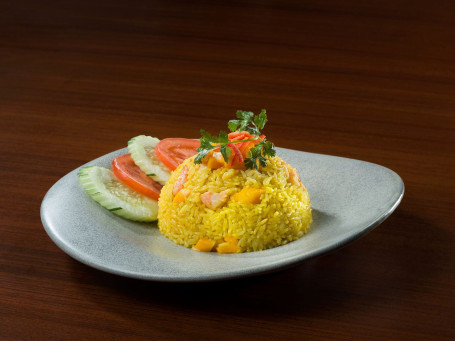 Mango And Crab Meat Fried Rice Máng Guǒ Xiè Ròu Chǎo Fàn