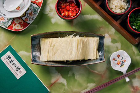 Xiān Fǔ Zhú Fresh Bean Curd Sticks