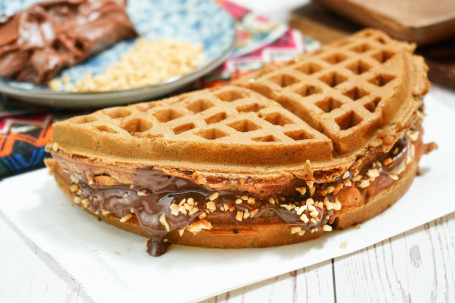 Bó Jué Chá Jīn Shā Jiàng Gé Zǐ Bǐng Earl Grey Waffle With Chocolate Hazelnut Spread
