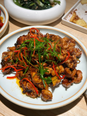 Wok Fried Chicken with Chilli And Soy Bean Sauce shān dōng lín yí chǎo jī #188